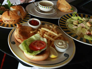 food_20120709210413_640_480-10195