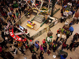 134084380_20111125105440_640_480-10195