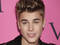 Snapper demands memory card from Justin Bieber
