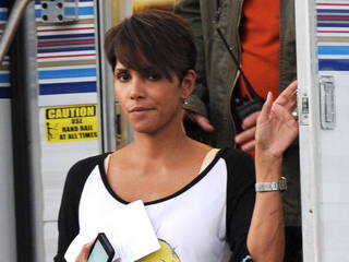 Halle Berry launching TV production company