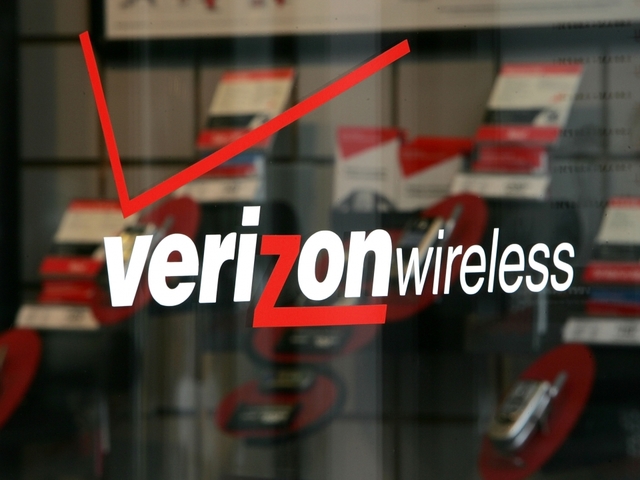 Deadline approaches to collect Sprint, Verizon settlement funds
