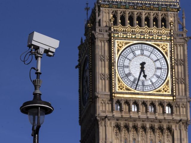 Police make new arrests after London and Manchester terror attacks