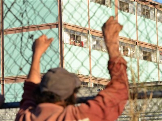 49 deaths reported after riots in Mexican prison